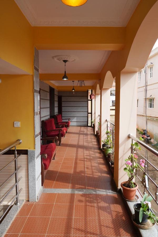 Anika Palace By Pepe Inn Hotel Ooty Exterior photo