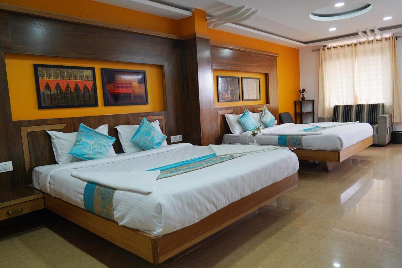 Anika Palace By Pepe Inn Hotel Ooty Exterior photo